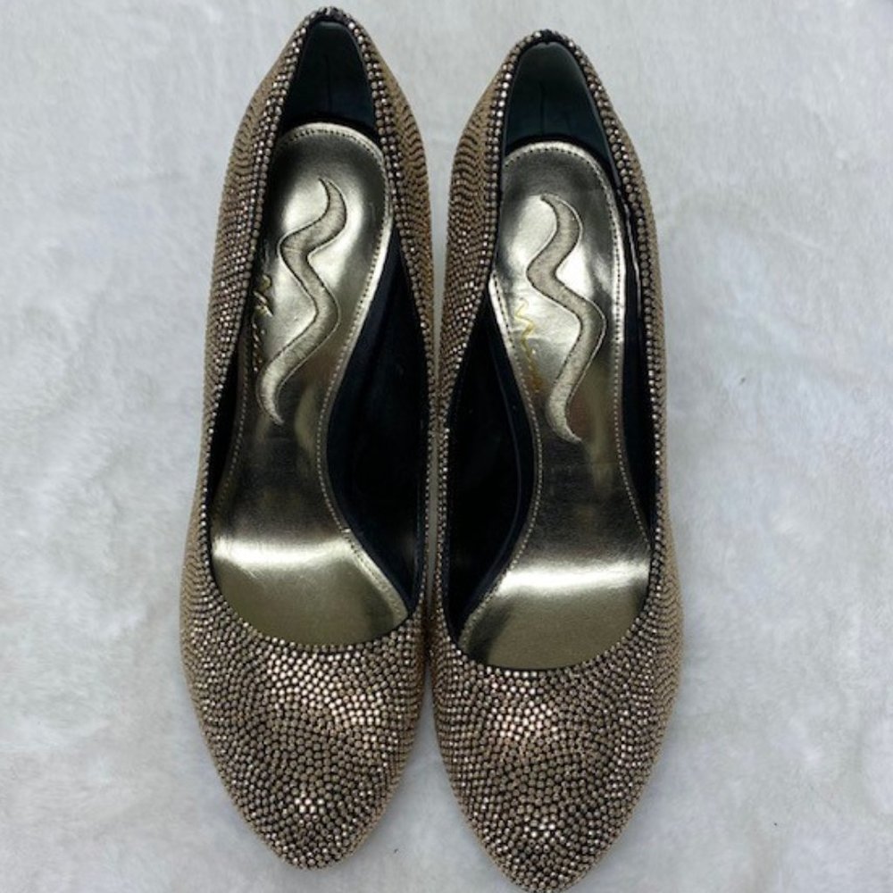 Nina Metallic‎ Gold Studded Heels Pumps, size 7.5